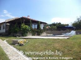 Fully furnished house with swimming pool, 12 kilometers from Varna - ID 1174